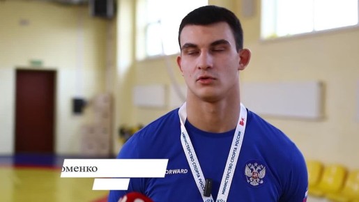 Воспитанник спортивной школы единоборств города Симферополя Руслан Соменко стал серебряным призёром первенства России по самбо