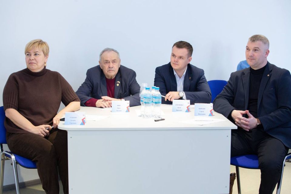 В Симферополе подвели итоги работы Центра развития компетенций государственных и муниципальных служащих В Симферополе подвели итоги работы Центра развития компетенций государственных и муниципальных служащих