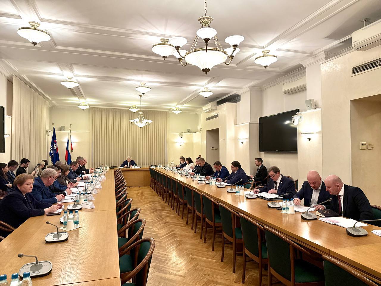 Михаил Шеремет: На заседании Комитета по безопасности и противодействию коррупции мы утвердили заключения по двум важным законопроектам, направленным на укрепление правопорядка и национальной безопасности