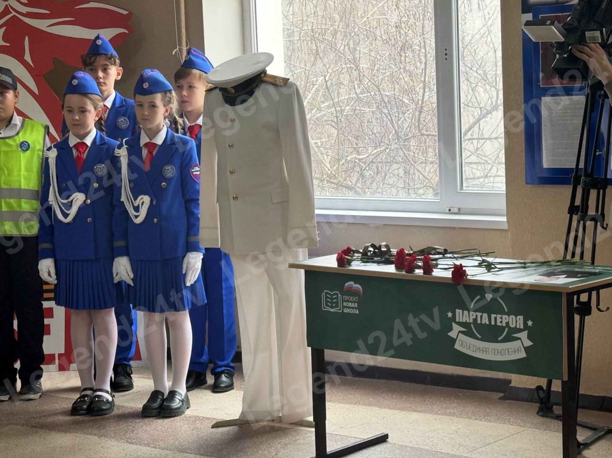 «Парту Героя» в честь участника СВО Виктора Александровича Баранова открыли в школе №61 «Парту Героя» в честь участника СВО Виктора Александровича Баранова открыли в школе №61