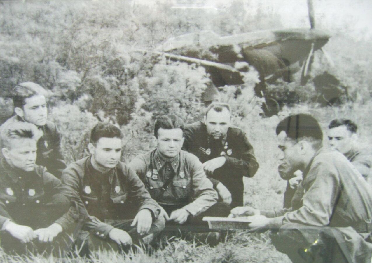 Рожденный летать: "крылья" Амет-Хана Султана Рожденный летать: "крылья" Амет-Хана Султана