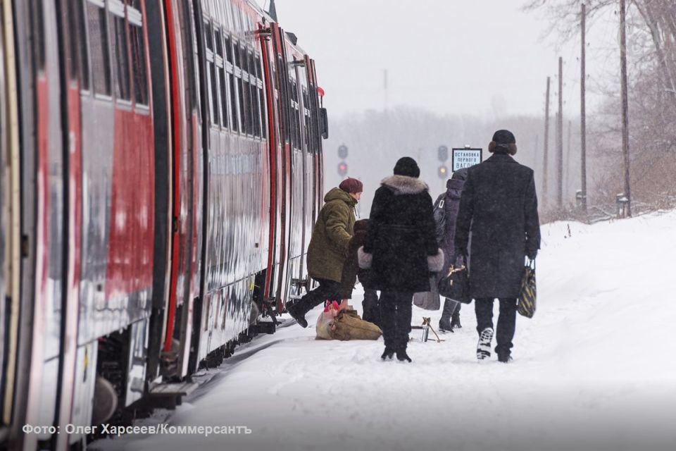 Восемь поездов задерживаются из-за схода грузовых вагонов в Тамбовской области