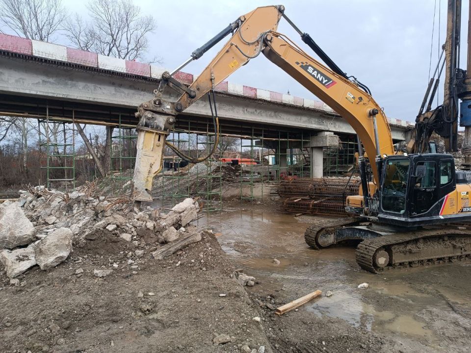 ���� ����� ���� ����� ����� �� 57%