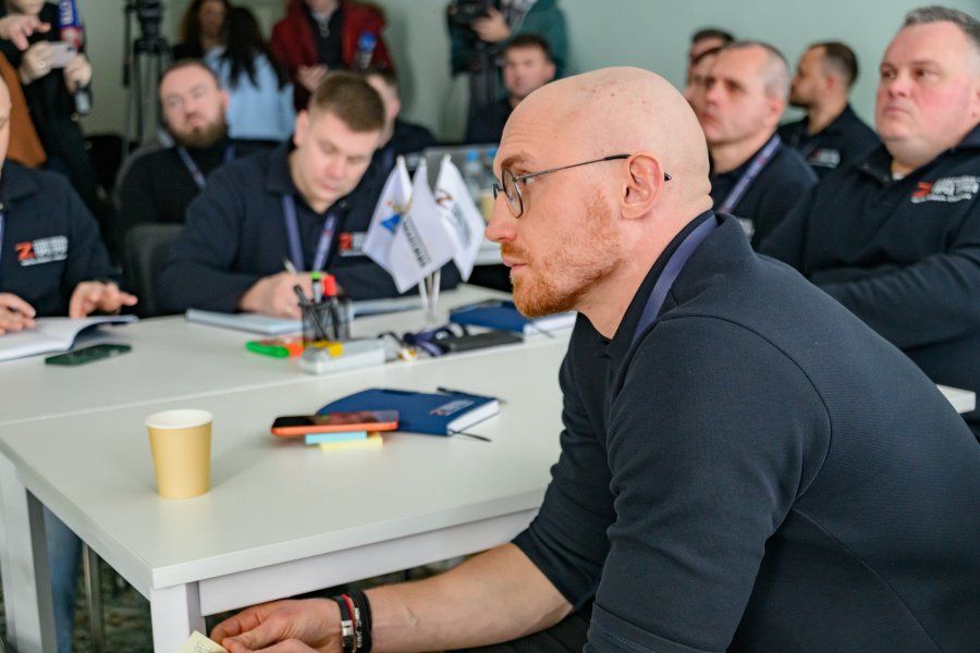 В Севастополе проходит очный модуль образовательной программы «Севастополь – город героев» В Севастополе проходит очный модуль образовательной программы «Севастополь – город героев»