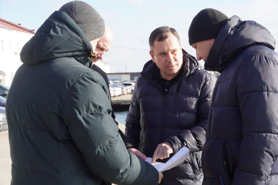 Олег Каторгин: Сделаны первые шаги в реализации поручения Главы Крыма Сергея Аксёнова о назначении единого подрядчика для выполнения берегоукрепительных работ на городской набережной