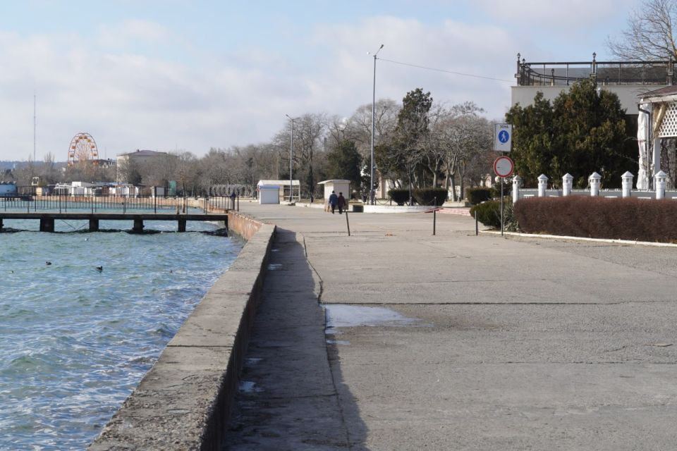 Олег Каторгин: Сделаны первые шаги в реализации поручения Главы Крыма Сергея Аксёнова о назначении единого подрядчика для выполнения берегоукрепительных работ на городской набережной Олег Каторгин: Сделаны первые шаги в реализации поручения Главы Крыма Сергея Аксёнова о назначении единого подрядчика для выполнения берегоукрепительных работ на городской набережной