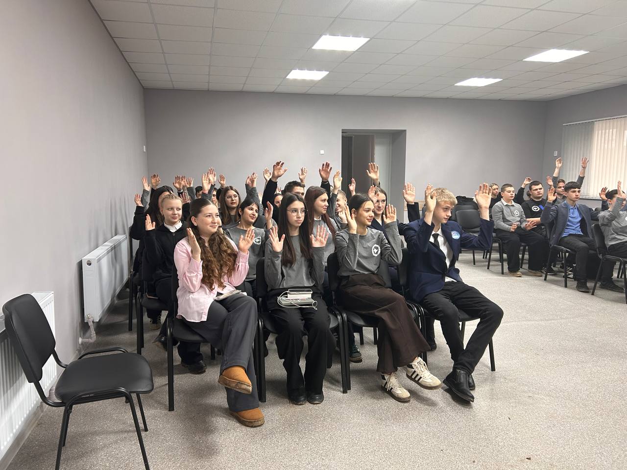 В Первомайском районе состоялось семинар-совещании с Президентами и Министрами безопасности ученического самоуправления В Первомайском районе состоялось семинар-совещании с Президентами и Министрами безопасности ученического самоуправления