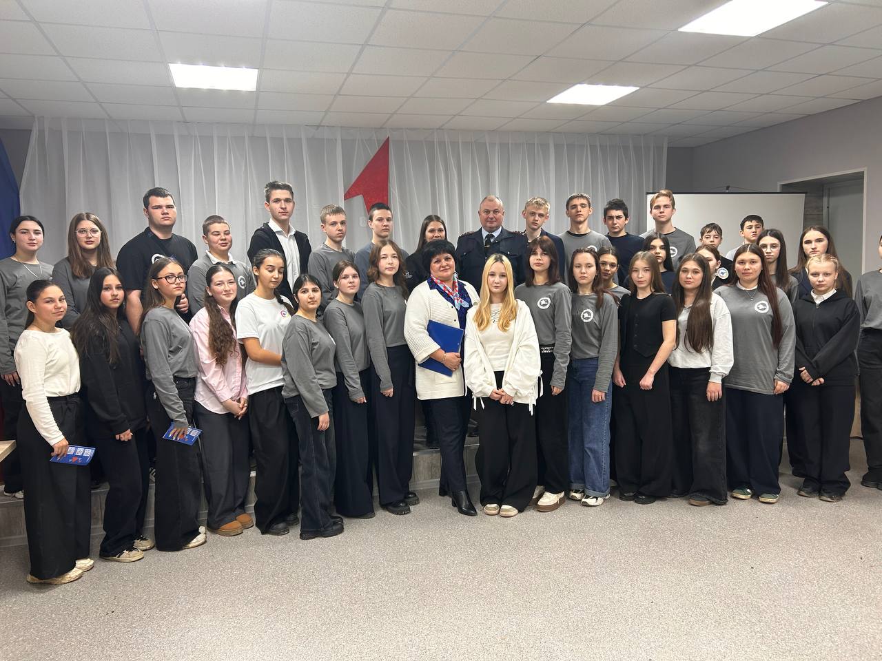 В Первомайском районе состоялось семинар-совещании с Президентами и Министрами безопасности ученического самоуправления В Первомайском районе состоялось семинар-совещании с Президентами и Министрами безопасности ученического самоуправления