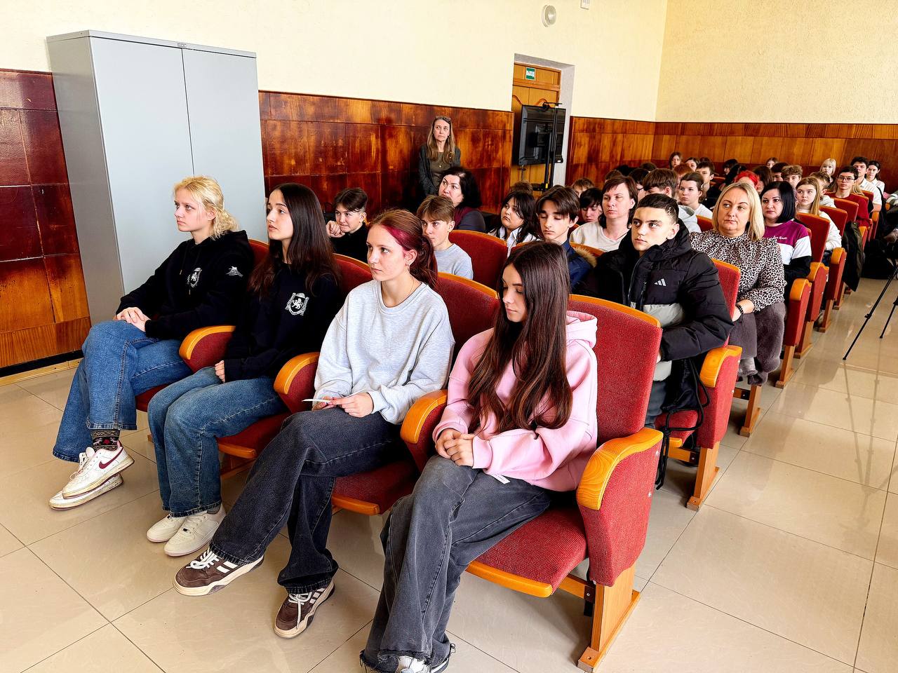 Александр Дудинов: В преддверии Дня памяти воинов-интернационалистов мы собрались в администрации на «Диалог на равных» Александр Дудинов: В преддверии Дня памяти воинов-интернационалистов мы собрались в администрации на «Диалог на равных»