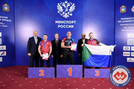 Крымчанин в седьмой раз подряд стал чемпионом России по пара-армрестлингу