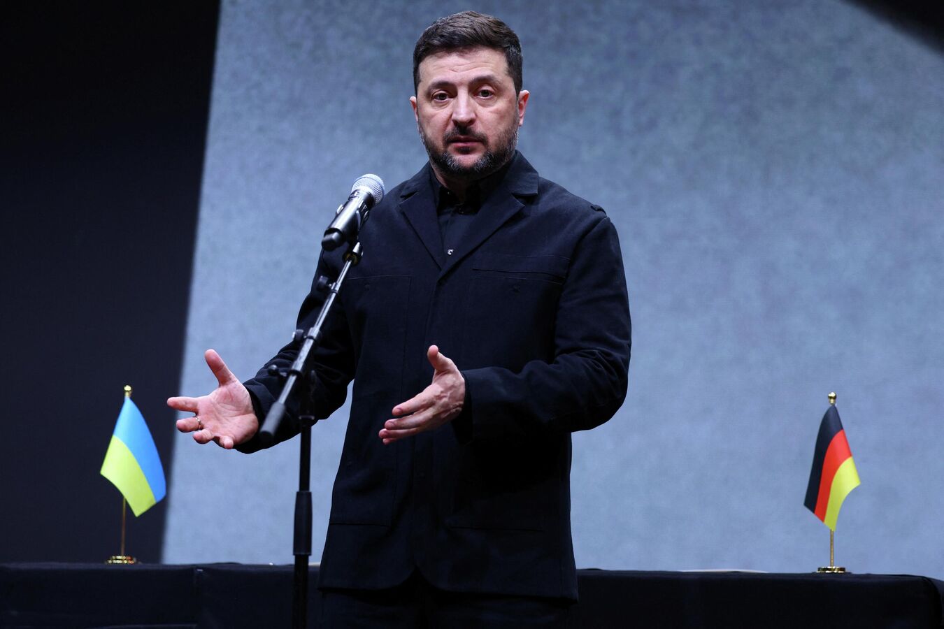 В Госдуме назвали высказывания Зеленского в адрес Орбана мерзкими