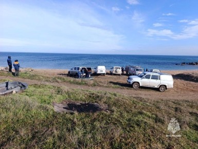 В Азовском море шестой день продолжаются поиски пропавших рыбаков