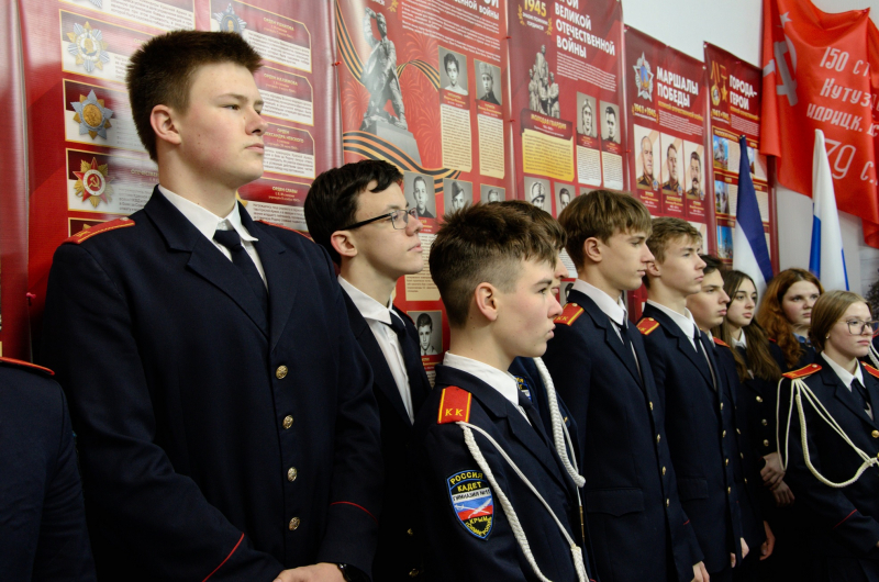 Симферопольские кадеты окунулись в историю правопорядка накануне Дня защитника Отечества