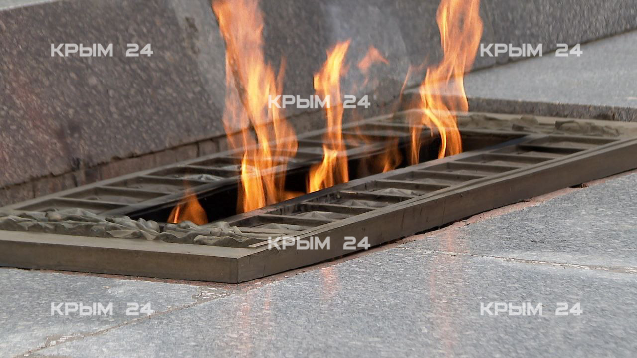 В Севастополе торжественно открыли «Почётную вахту» на Сапун-горе В Севастополе торжественно открыли «Почётную вахту» на Сапун-горе