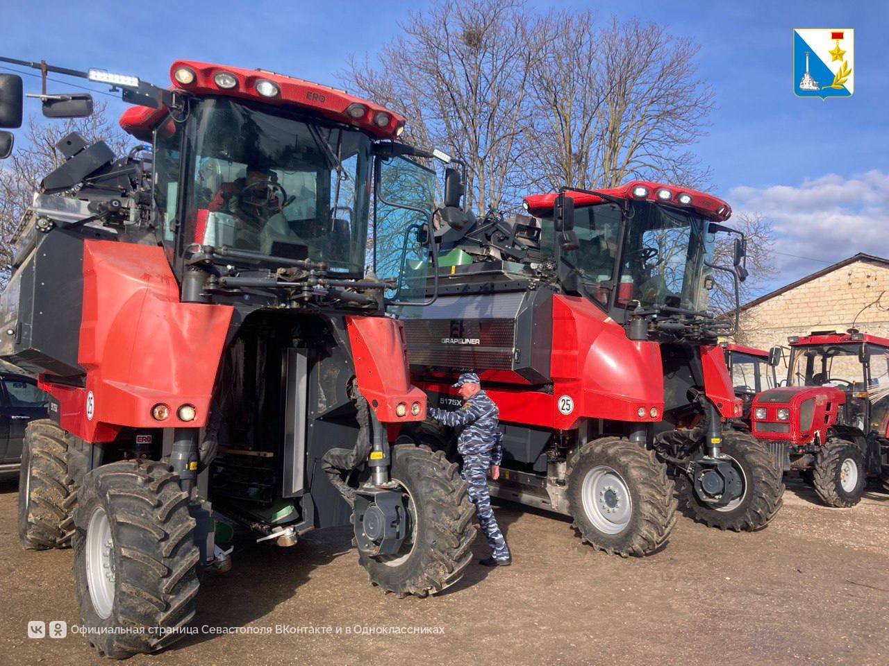 Инспекторы Гостехнадзора провели выездной осмотр спецтехники агрофирмы «Золотая Балка»