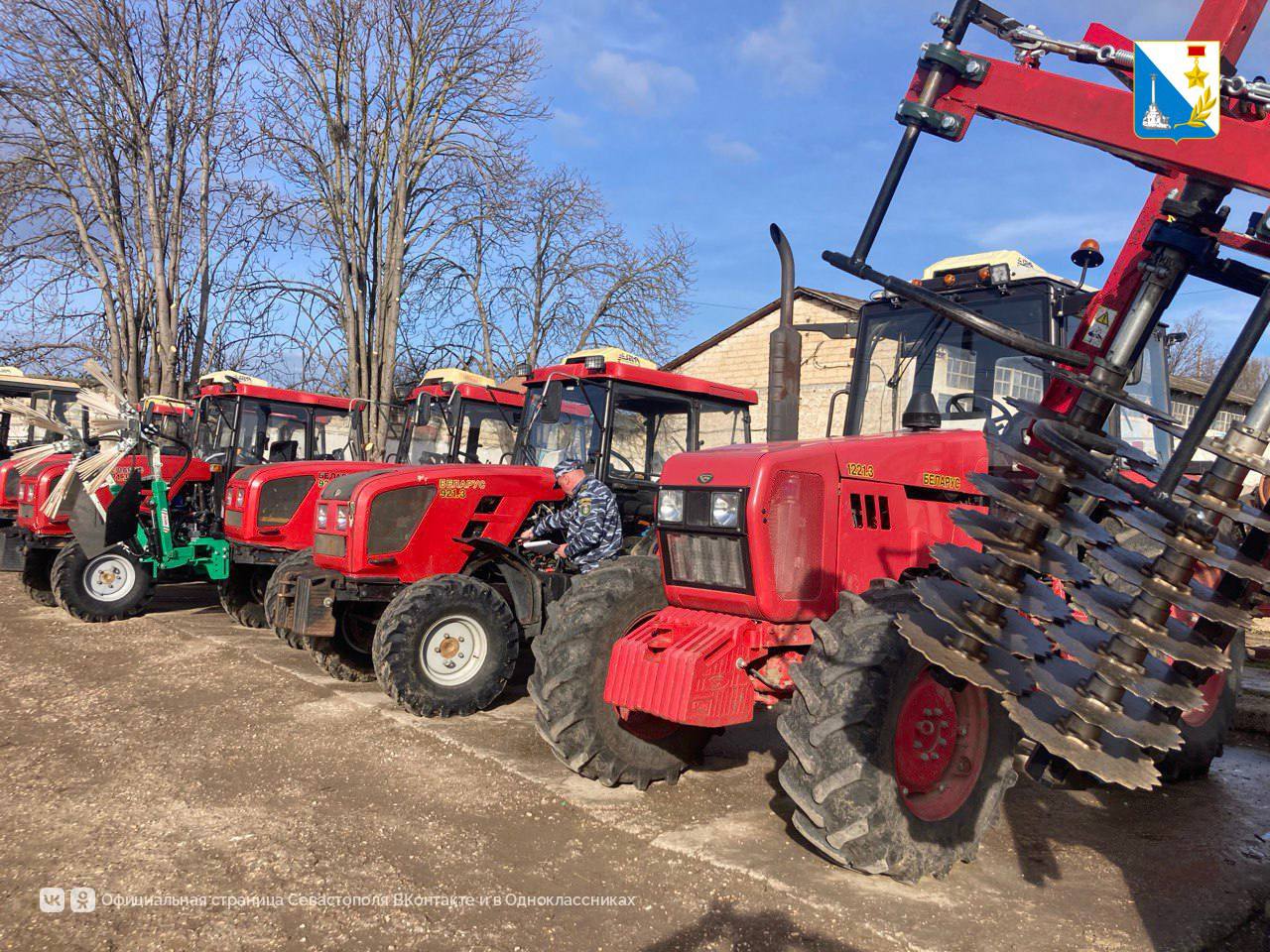 Инспекторы Гостехнадзора провели выездной осмотр спецтехники агрофирмы «Золотая Балка» Инспекторы Гостехнадзора провели выездной осмотр спецтехники агрофирмы «Золотая Балка»