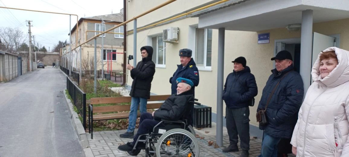 В преддверии Дня защитника Отечества ветерана Великой Отечественной войны и Воздушно-десантных войск Владимира Ивановича Левина навестили почётные гости В преддверии Дня защитника Отечества ветерана Великой Отечественной войны и Воздушно-десантных войск Владимира Ивановича Левина навестили почётные гости