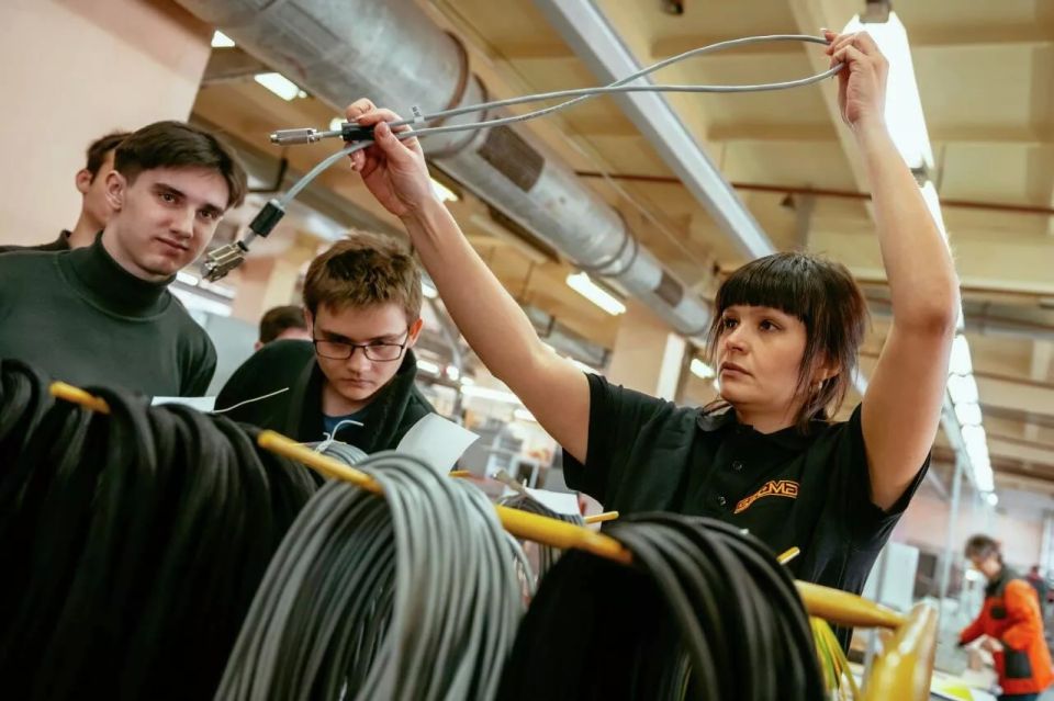 � ����� ���������� ��������������� ��������� ��� ���������-���������