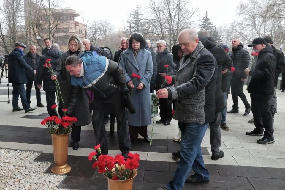 � ����� ������� ������ �������� � ���� ���������� 12 ��� �����