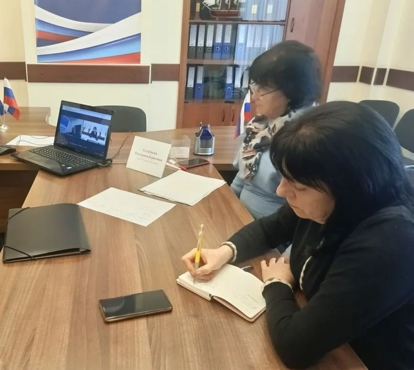 ��������� ���������: �� ���� ������ ������� � ������, ������ ����� ������� ��������� � ������ ������ ����� ������������ ������������ ������� ������������ ������ ������� ������� �. �. ��������� � �����������