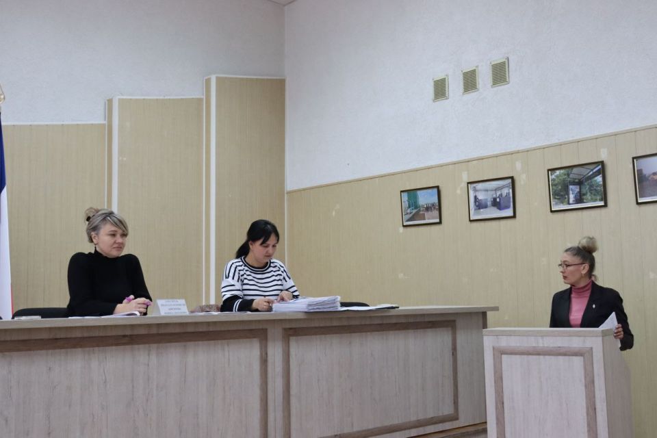 3 марта 2026 года под председательством первого заместителя главы администрации Симферопольского района Ивана Сергеевича Юрченко состоялось очередное заседание комиссии по делам несовершеннолетних и защите их прав...