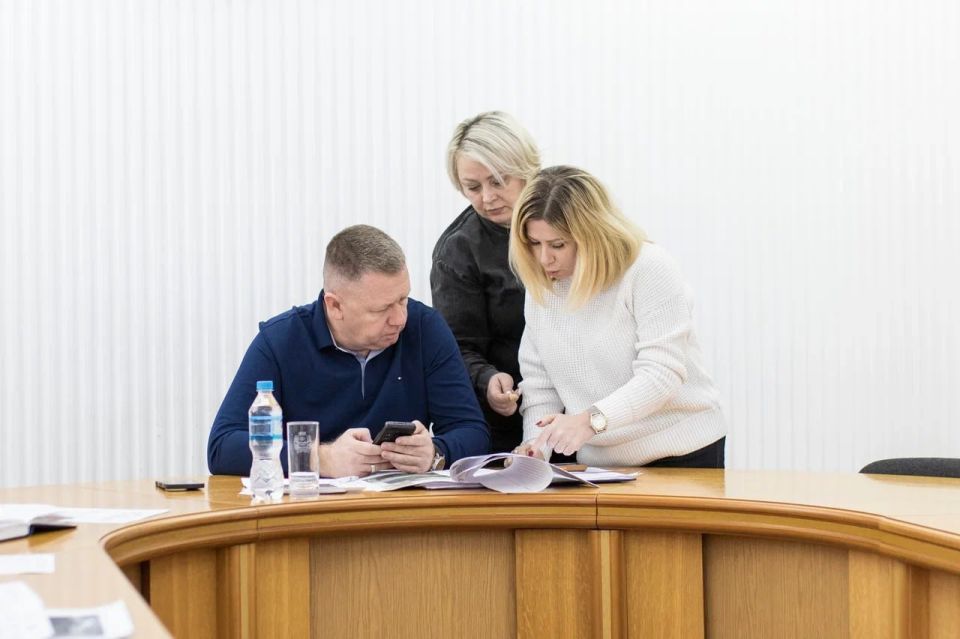 ������ ��������� ����� ������ ���� ������� � ������������� �����������