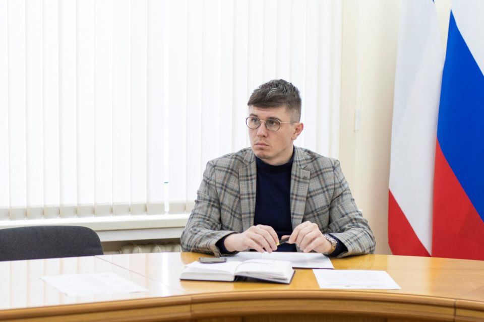 ������ ��������� ����� ������ ���� ������� � ������������� �����������