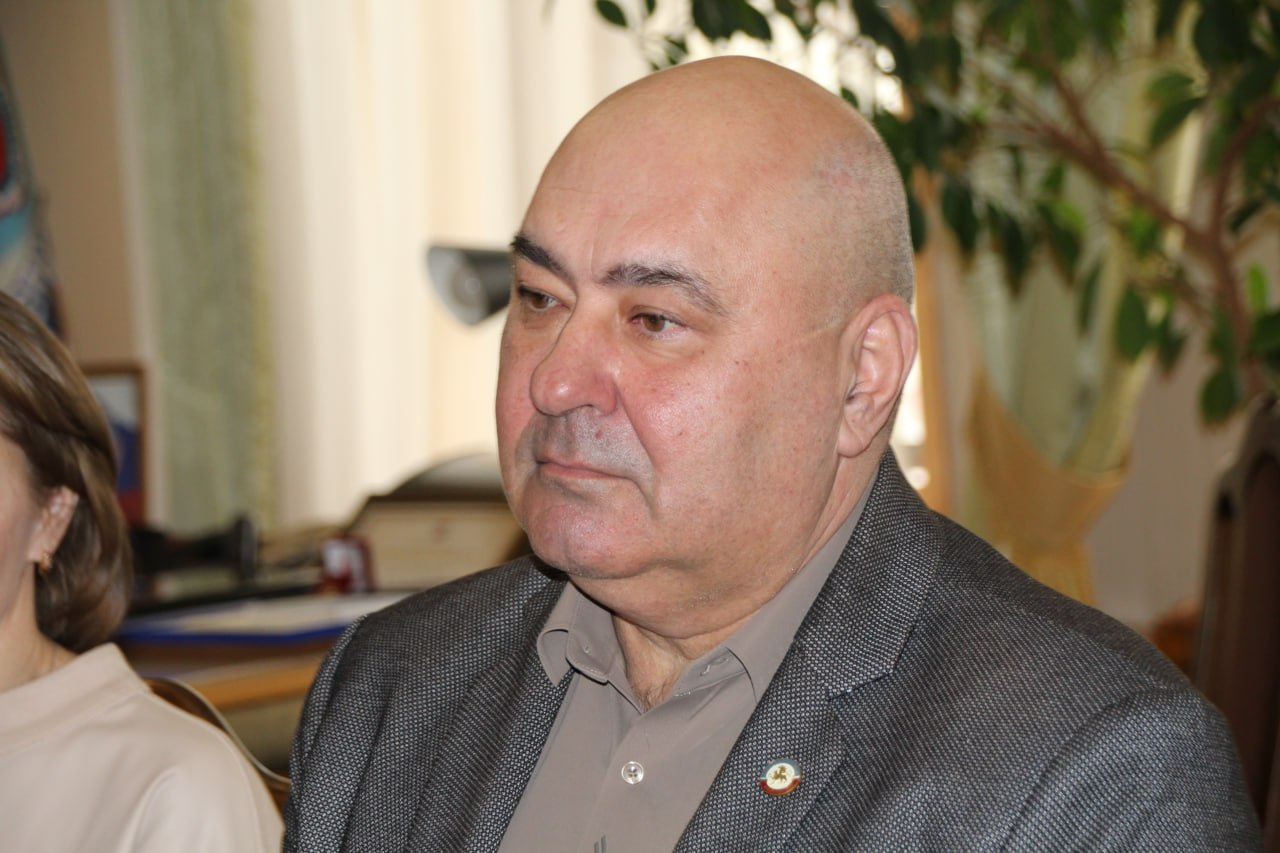 Общественная палата Крыма провела встречу с экспертом АНО «Интеграция» по вопросам информационной открытости и компетенций публичного человека Общественная палата Крыма провела встречу с экспертом АНО «Интеграция» по вопросам информационной открытости и компетенций публичного человека