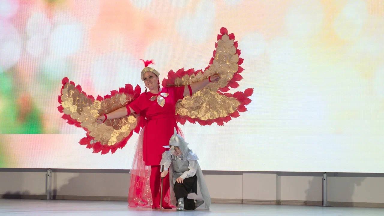 Михаил Развожаев: В Севастополе прошел конкурс-дефиле «ЭКОмода» среди семей воспитанников детских садов Михаил Развожаев: В Севастополе прошел конкурс-дефиле «ЭКОмода» среди семей воспитанников детских садов