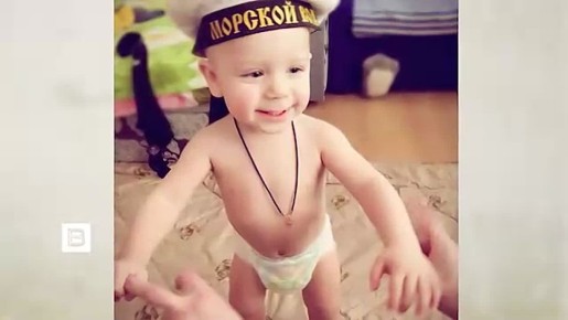 "Я тогда первый раз Аленку увидел, и как-то так сложилось": боец добровольческой бригады "Барс-Крым" Александр Таюрский рассказал в интервью ИС "Вести", как познакомился со своей супругой во время Крымской весны