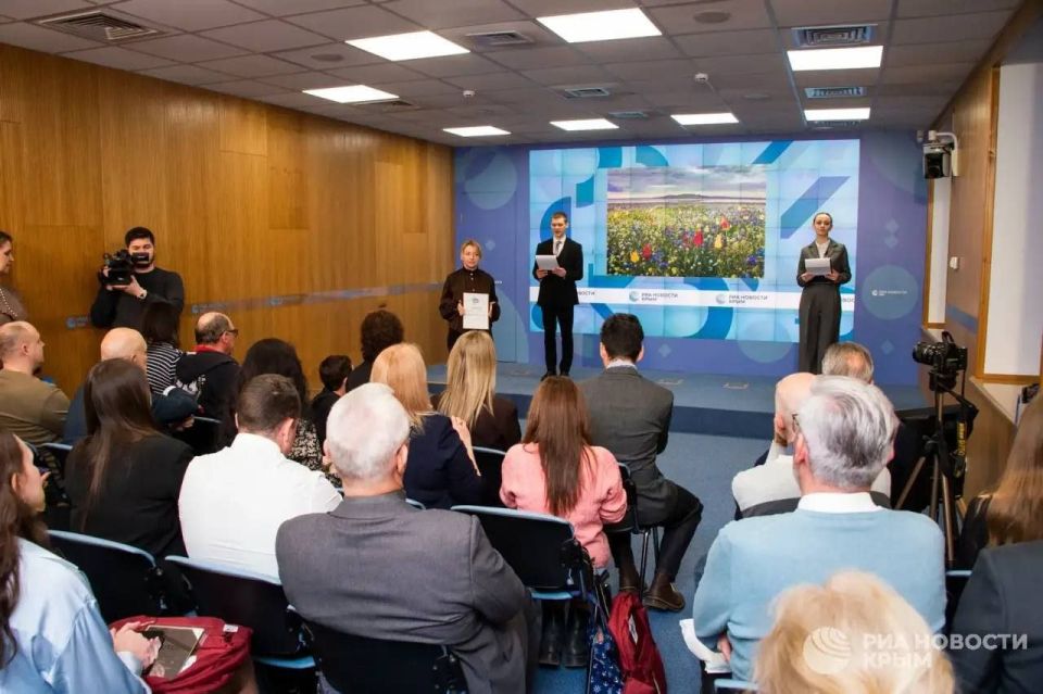 � �����-������ ��� ������� ���� ������� ����� ������������ ��� ����� � ��������, ������������� ���������������� ���������� � ��������� �� ���� ������� ������