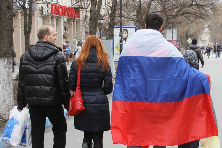 Мирно и справедливо: в Крыму отмечают 12-ю годовщину референдума Мирно и справедливо: в Крыму отмечают 12-ю годовщину референдума