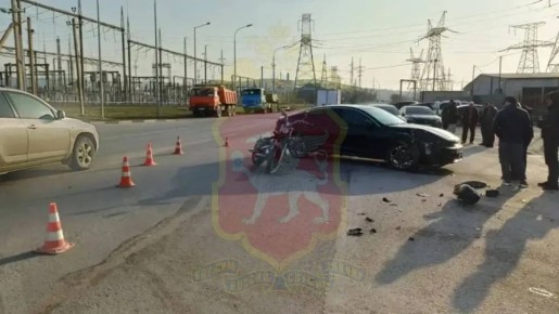 В Феодосии водитель мотоцикла погиб после столкновения с легковушкой