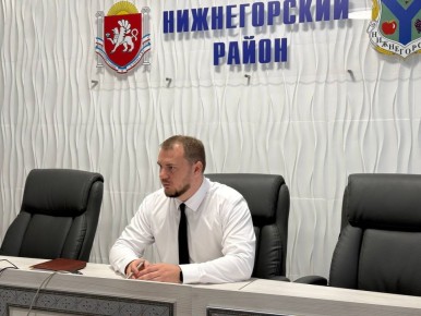 Антон Кравец: Провел аппаратное совещание с руководителями предприятий и организаций района