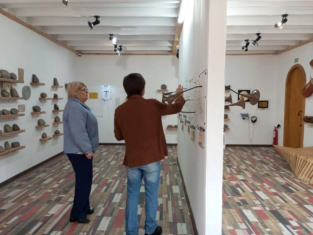 Галина Огнёва: Рабочая поездка в самые отдаленные населённые пункты нашего муниципалитета - сёла Приветное и Зеленогорье Галина Огнёва: Рабочая поездка в самые отдаленные населённые пункты нашего муниципалитета - сёла Приветное и Зеленогорье