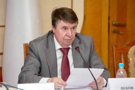 В Госсовете РК обсудили вопросы сохранения, развития и поддержки русского языка в России