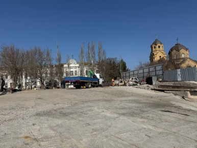 Александр Юрьев: В результате продолжительной претензионной работы администрации города и судебных разбирательств возвращён в муниципальную собственность земельный участок вблизи Фестивальной площади