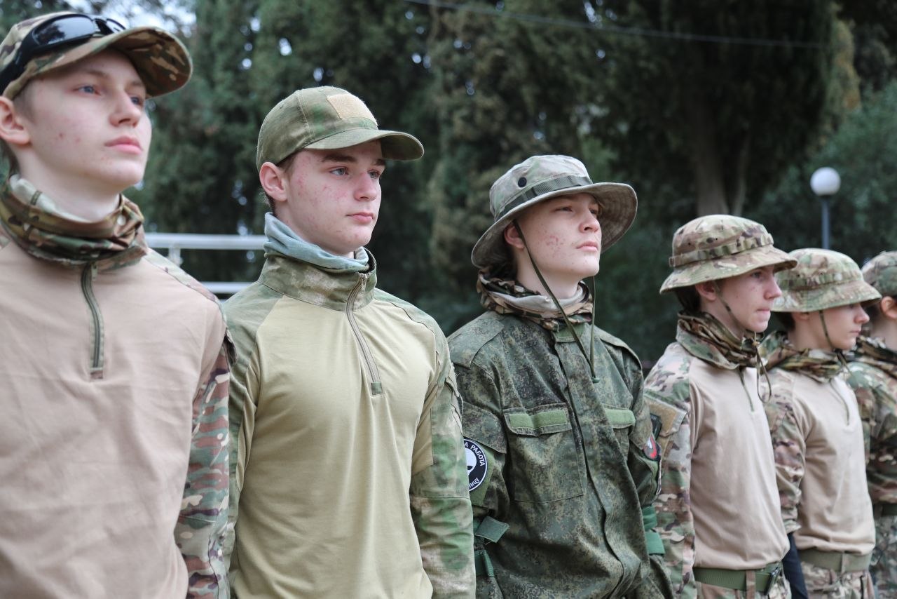 Галина Огнёва: Сегодня в Центре детского творчества, в рамках патриотического мероприятия, прошедшего по инициативе общественной организации «Союз участников и ветеранов СВО, а также членов их семей», встретились два... Галина Огнёва: Сегодня в Центре детского творчества, в рамках патриотического мероприятия, прошедшего по инициативе общественной организации «Союз участников и ветеранов СВО, а также членов их семей», встретились два...