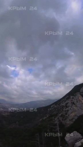 Вот это вид!. Ялтинский амфитеатр сформирован отрогами Главной гряды Крымских гор