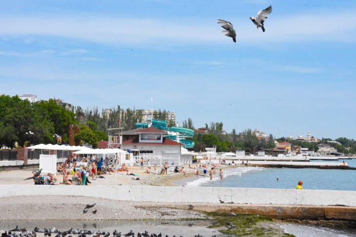 В Крыму ещё на год продлили отмену паспортов пляжей и плату за них для пользователей