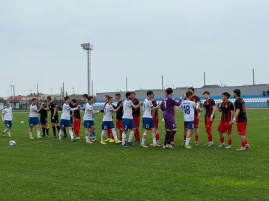 ФК "Феодосия" провела первый официальный матч на обновлённом стадионе