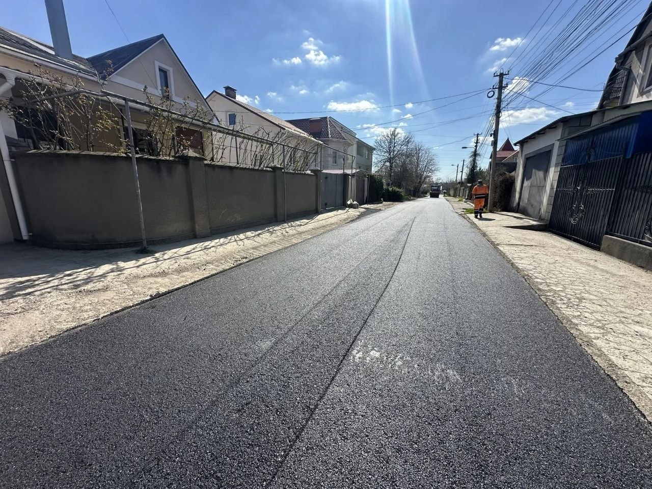 Работа не останавливается ни на день Работа не останавливается ни на день