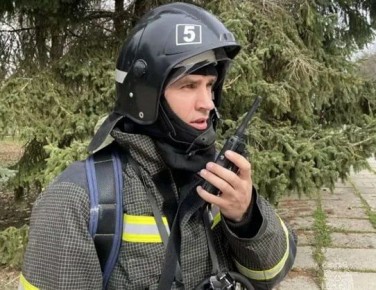 Владимир Мединский: #Герои_рядом. Спасатель «на обеде»