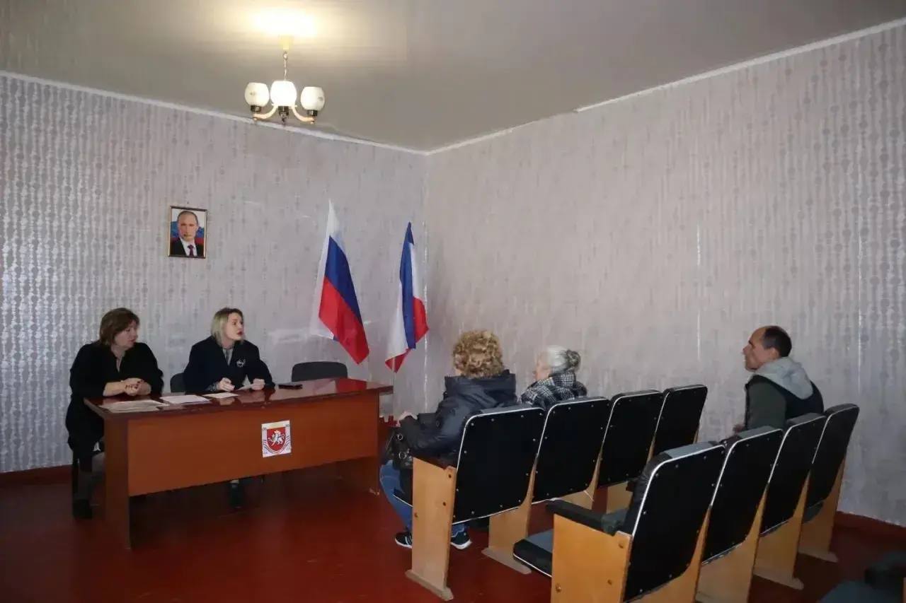 Глава администрации Джанкойского района Инна Федоренко провела выездной приём граждан по личным вопросам в селе Роскошное
