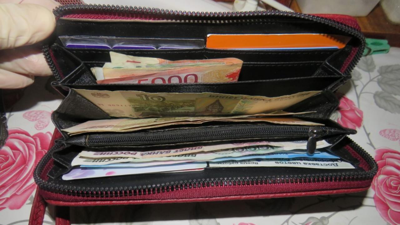 В Крыму полицейский в отставке помог сотрудникам ППС задержать рецидивиста, ограбившего сельчанку