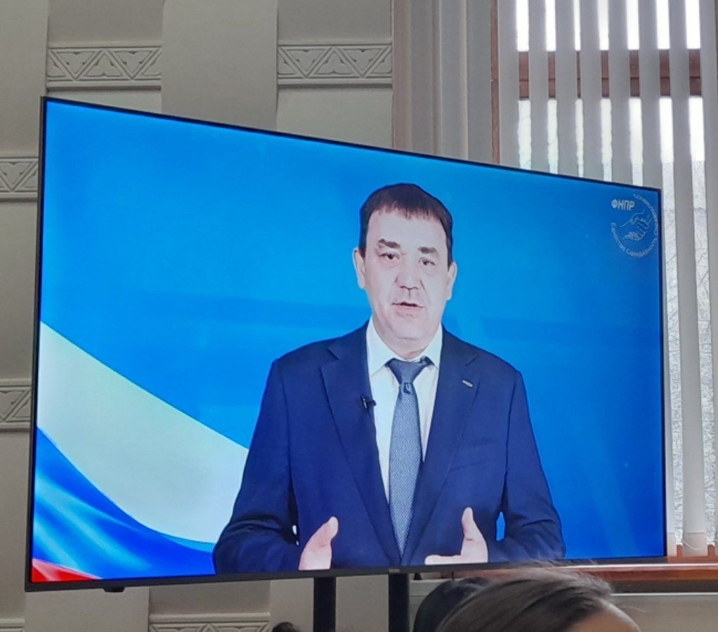 В Симферополе обсудили, как создать здоровую атмосферу на работе В Симферополе обсудили, как создать здоровую атмосферу на работе