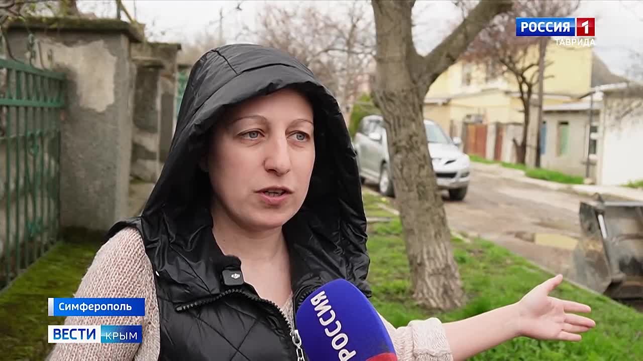 В Симферополе прокладывают систему водоотведения