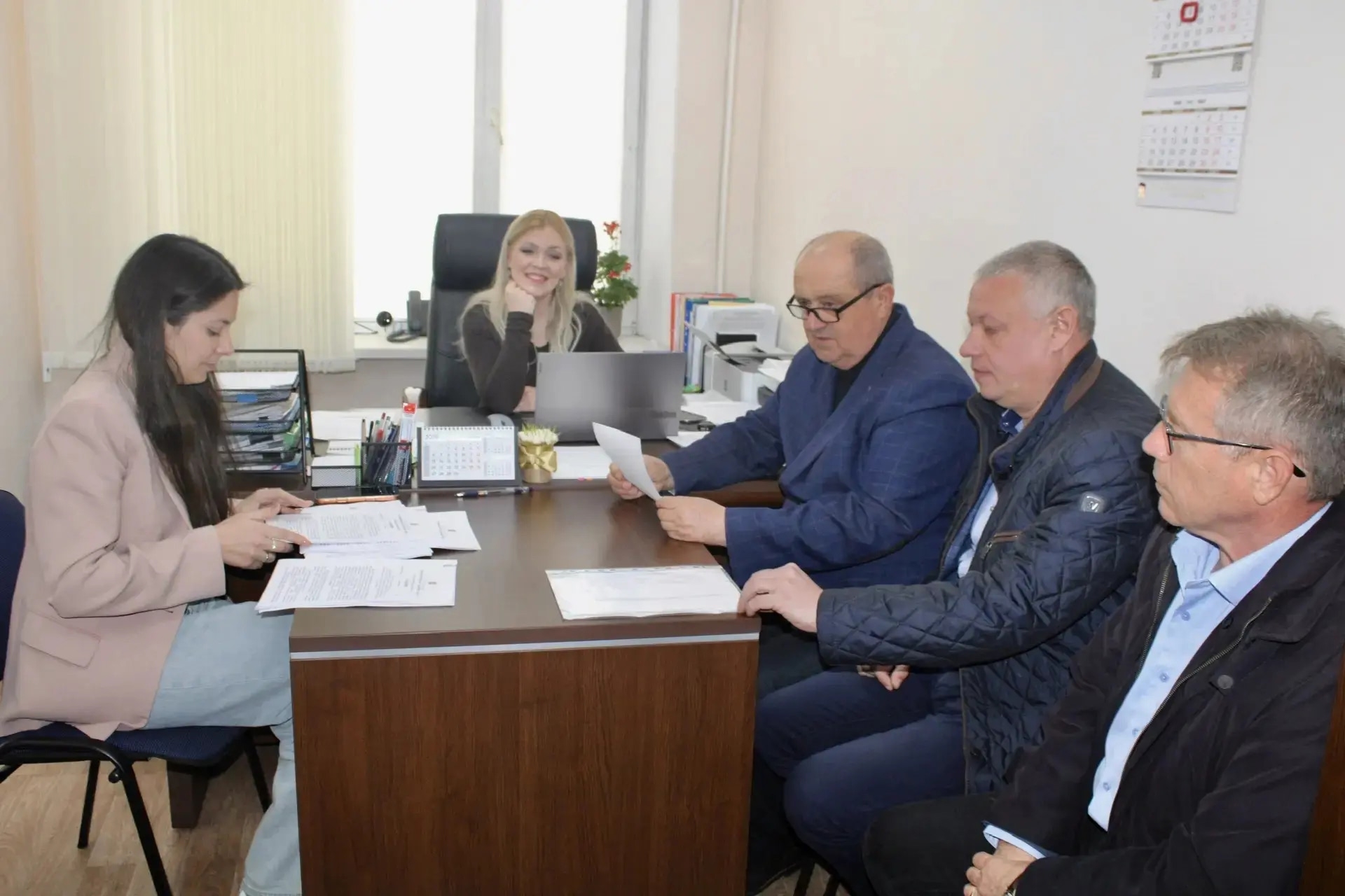 В Симферопольском районном совете состоялись заседания президиума и постоянных комиссий В Симферопольском районном совете состоялись заседания президиума и постоянных комиссий