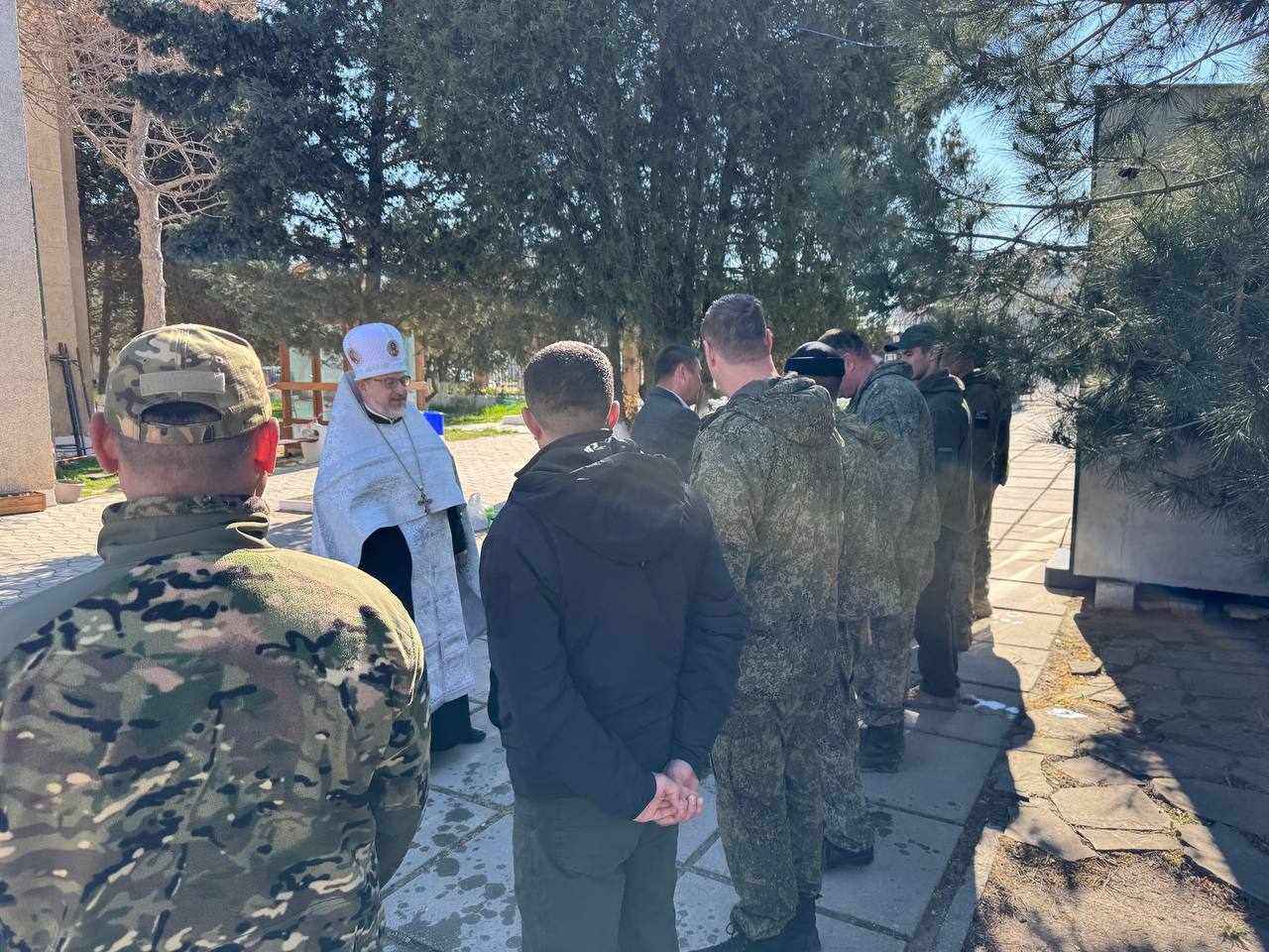 Александр Дудинов: Светлая Пасха - нашим защитникам Александр Дудинов: Светлая Пасха - нашим защитникам