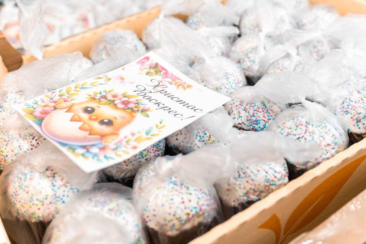 Михаил Развожаев: Дорогие друзья! Пасха — это всегда про свет, надежду и, конечно, про то, чтобы делиться теплом с теми, кому сейчас непросто Михаил Развожаев: Дорогие друзья! Пасха — это всегда про свет, надежду и, конечно, про то, чтобы делиться теплом с теми, кому сейчас непросто